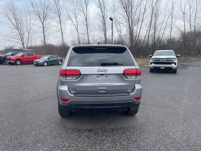 2021 Jeep Grand Cherokee Laredo E 4x4