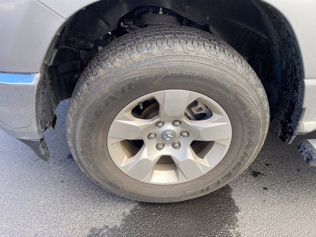 2022 RAM 1500 Big Horn Crew Cab 4x4 5'7" Box