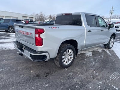 2022 Chevrolet Silverado 1500 Custom