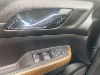 2020 GMC Acadia SLE