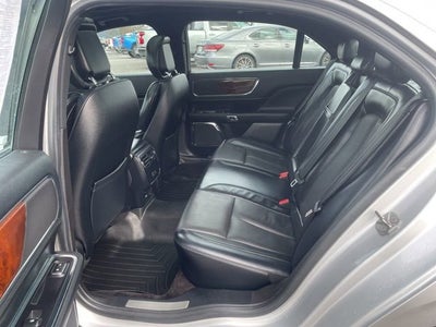 2017 Lincoln Continental Select