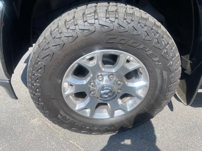 2022 RAM 3500 Laramie Crew Cab 4x4 6'4" Box