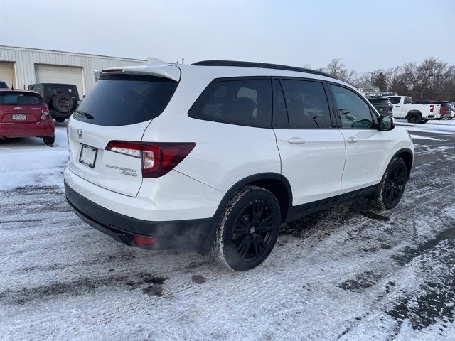 2022 Honda Pilot AWD Black Edition