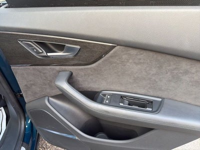 2019 Audi Q8 55 Premium