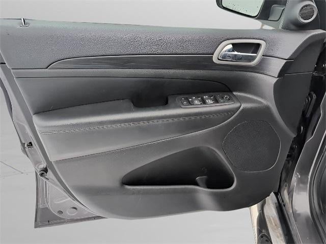 2020 Jeep Grand Cherokee Laredo E 4x4