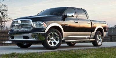 2019 RAM 1500 Classic Express 4x4 Crew Cab 5'7" Box