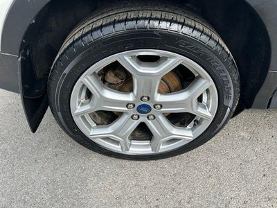 2019 Ford Escape Titanium 4WD