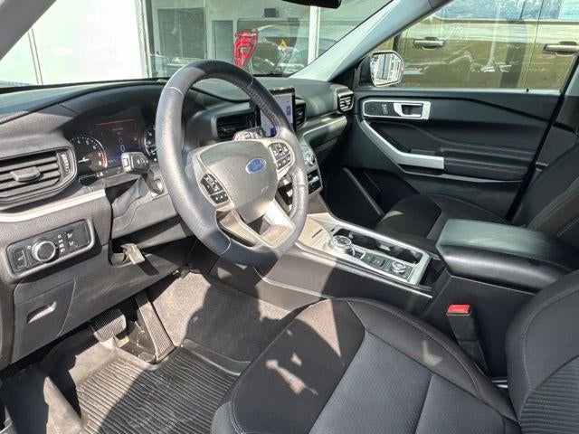 2023 Ford Explorer XLT 4WD
