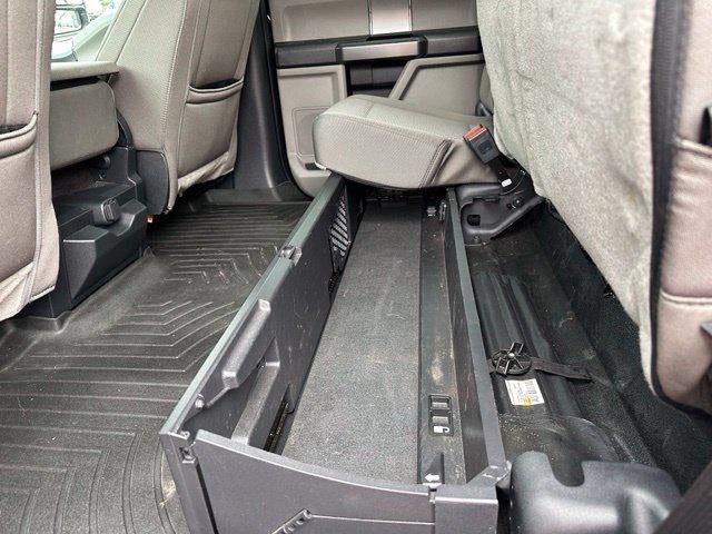 2022 Ford Super Duty F-250 SRW XLT 4WD Crew Cab 6.75' Box