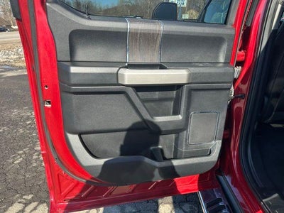 2020 Ford Super Duty F-350 SRW LARIAT 4WD Crew Cab 6.75' Box