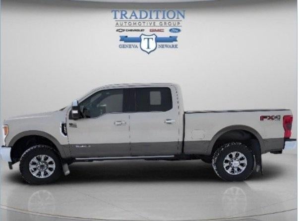 2017 Ford Super Duty F-350 SRW King Ranch 4WD Crew Cab 6.75' Box