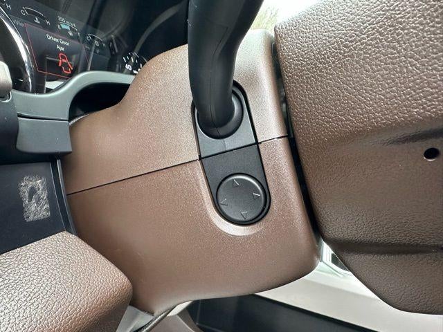 2017 Ford Super Duty F-350 SRW King Ranch 4WD Crew Cab 6.75' Box