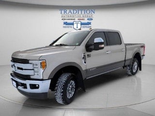 2017 Ford Super Duty F-350 SRW King Ranch 4WD Crew Cab 6.75' Box