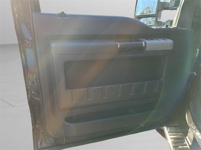 2016 Ford Super Duty F-350 SRW 4WD Crew Cab 6-3/4 Ft Box Lariat