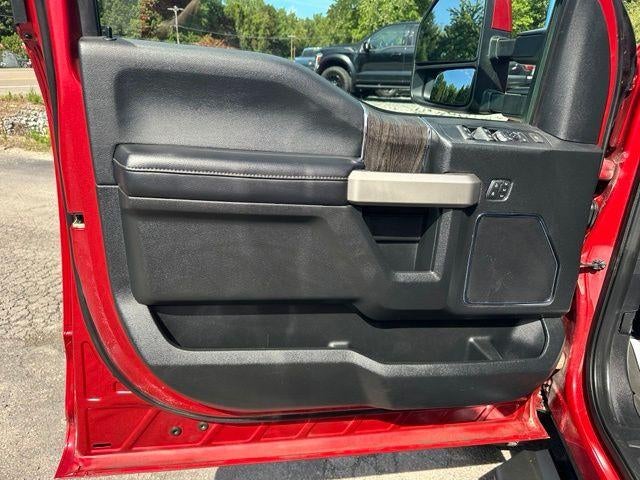 2021 Ford Super Duty F-350 SRW LARIAT 4WD Crew Cab 6.75' Box