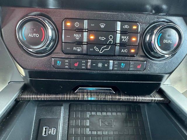 2021 Ford Super Duty F-350 SRW LARIAT 4WD Crew Cab 6.75' Box