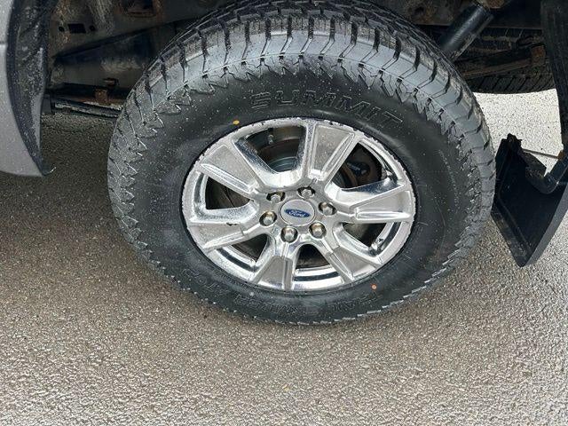 2016 Ford F-150 4WD SuperCrew 5-1/2 Ft Box XLT