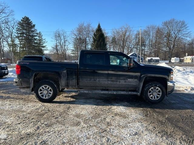 2016 Chevrolet Silverado 2500 HD Crew Cab Standard Box 4-Wheel Drive LT