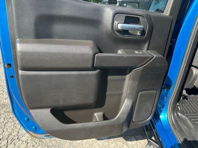 2022 Chevrolet Silverado 1500 Crew Cab Short Box 4-Wheel Drive Custom
