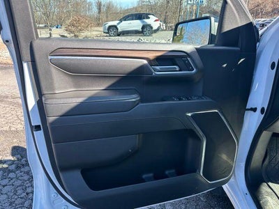 2023 Chevrolet Silverado 1500 Crew Cab Short Box 4-Wheel Drive RST