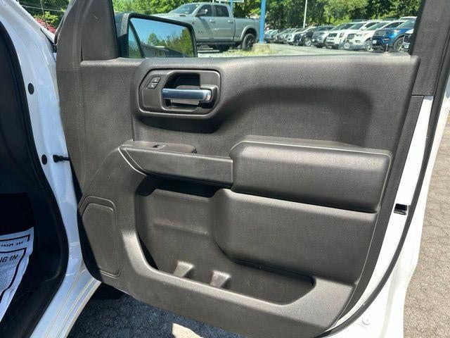 2019 Chevrolet Silverado 1500 Crew Cab Short Box 4-Wheel Drive Custom