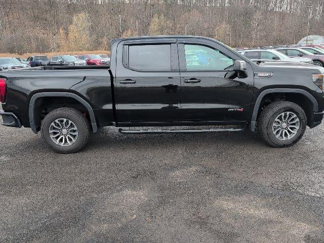 2022 GMC Sierra 1500 Crew Cab Short Box 4-Wheel Drive AT4