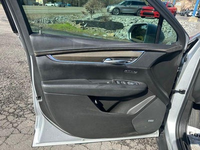 2017 Cadillac XT5 AWD 4dr Platinum