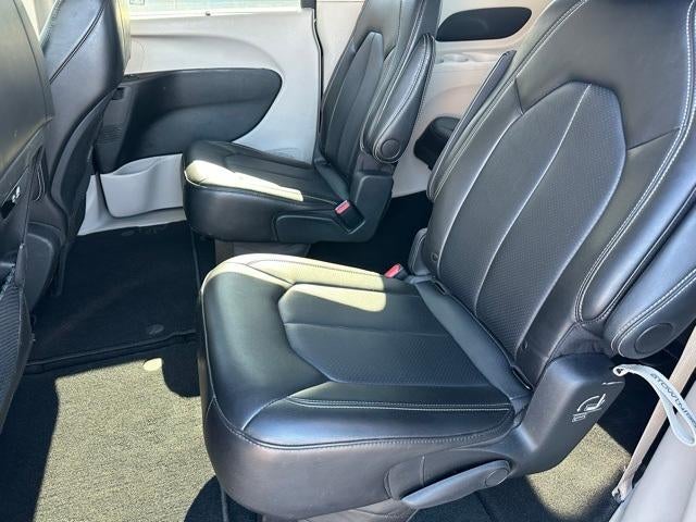 2024 Chrysler Pacifica Touring L FWD