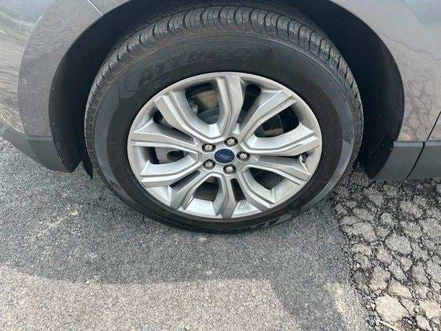 2022 Ford Edge Titanium AWD