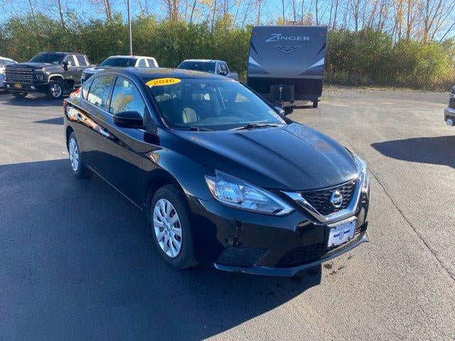 2016 Nissan Sentra 4dr Sdn I4 CVT S