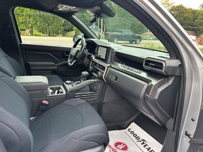 2025 Toyota Tacoma 4WD 4WD TRD Off Road Double Cab 5' Bed MT (Natl)