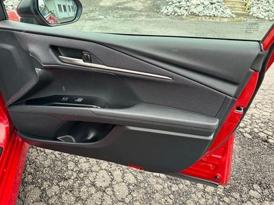 2025 Toyota Camry LE AWD (Natl)