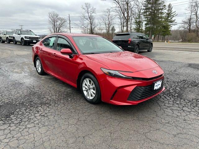 2025 Toyota Camry LE AWD (Natl)