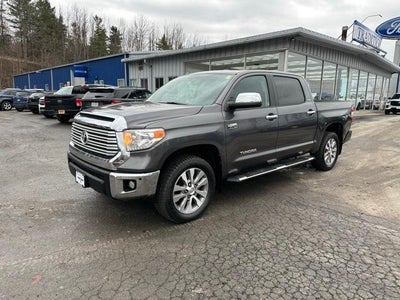 2017 Toyota Tundra 4WD 4WD Limited CrewMax 5.5' Bed 5.7L FFV (SE)