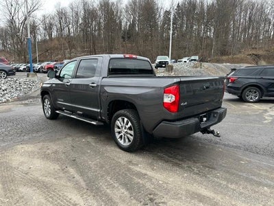 2017 Toyota Tundra 4WD 4WD Limited CrewMax 5.5' Bed 5.7L FFV (SE)