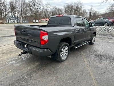 2017 Toyota Tundra 4WD 4WD Limited CrewMax 5.5' Bed 5.7L FFV (SE)