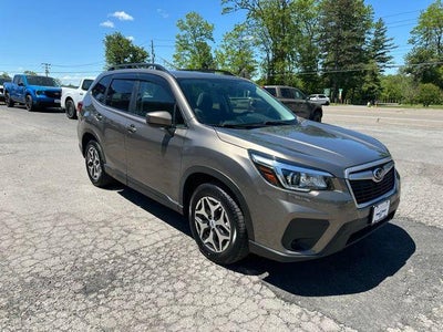2020 Subaru Forester Premium CVT