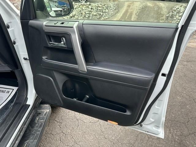 2024 Toyota 4Runner SR5 Premium 4WD (Natl)