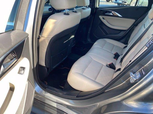 2018 INFINITI QX30 Premium AWD
