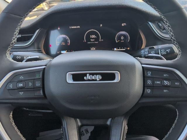 2023 Jeep Grand Cherokee L Altitude 4x4
