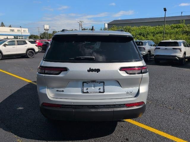 2023 Jeep Grand Cherokee L Altitude 4x4