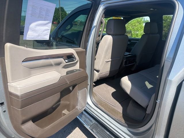 2025 GMC Sierra 1500 SLT