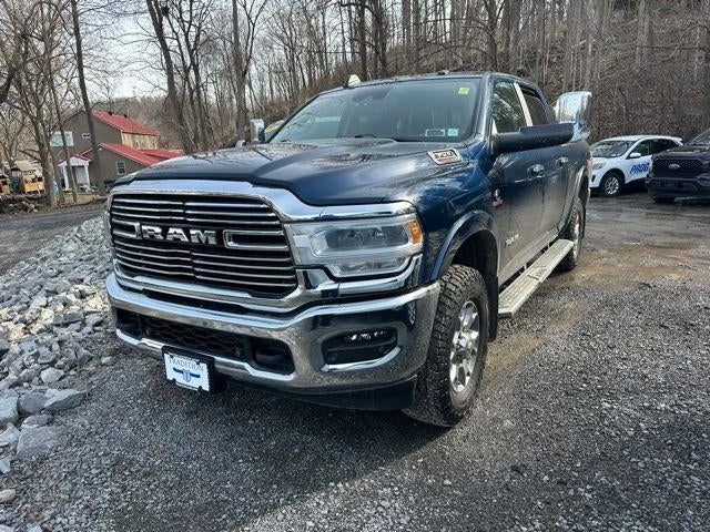 2022 RAM 3500 Laramie Crew Cab 4x4 6'4" Box