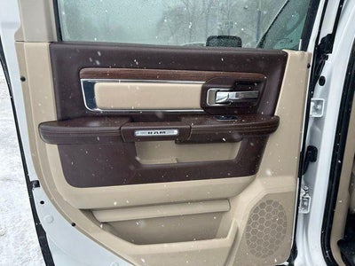 2018 RAM 2500 Laramie Crew Cab 4x4 6'4" Box