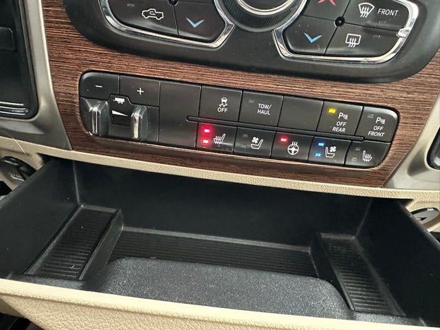 2018 RAM 2500 Laramie Crew Cab 4x4 6'4" Box