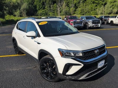 2022 Volkswagen Taos 1.5T SE