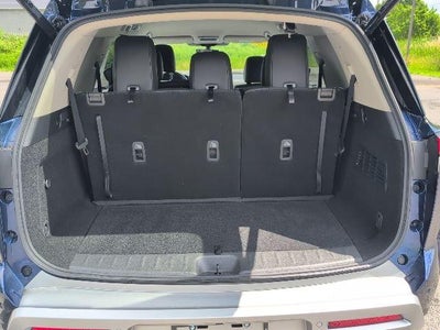 2024 Nissan Pathfinder SL 4WD