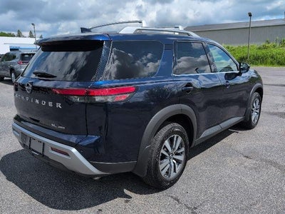2024 Nissan Pathfinder SL 4WD