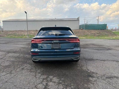 2019 Audi Q8 55 Premium