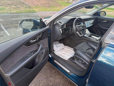 2019 Audi Q8 55 Premium
